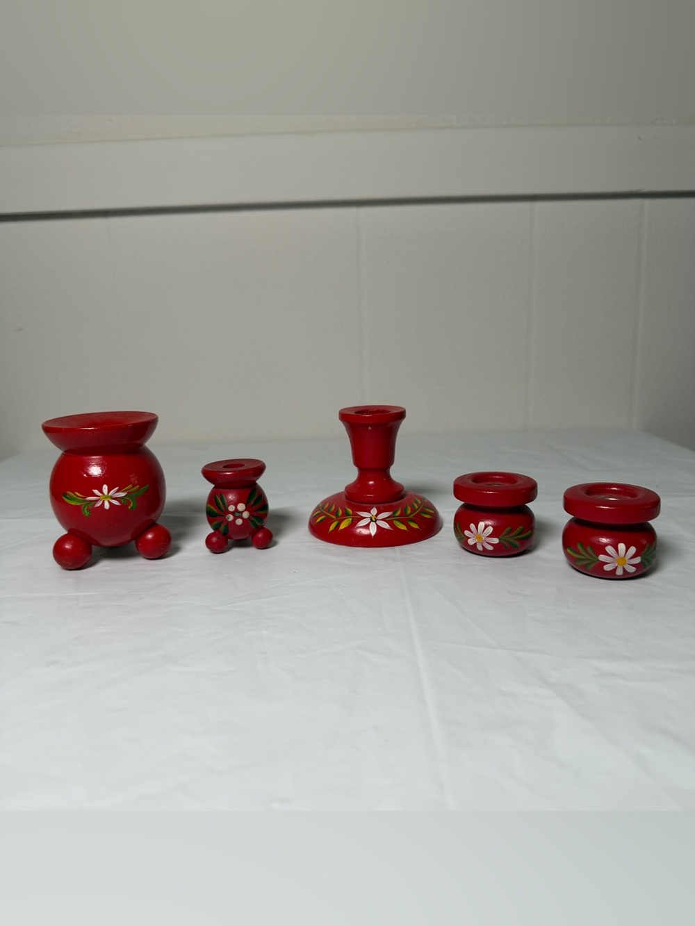 Hand Painted Assorted Wood Folk Art Candle Holder Sweden Red